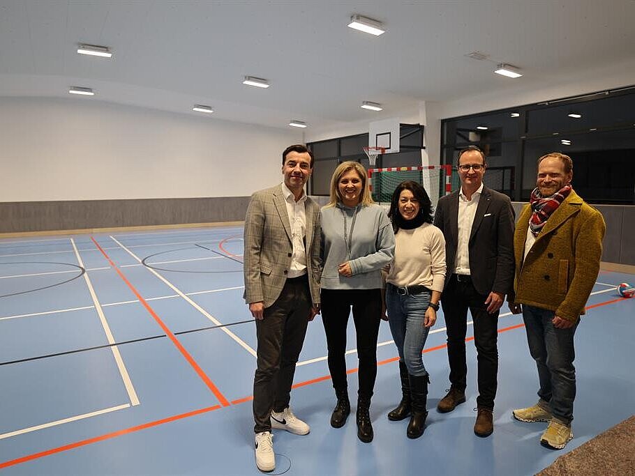 Innenraum der neuen Turnhalle