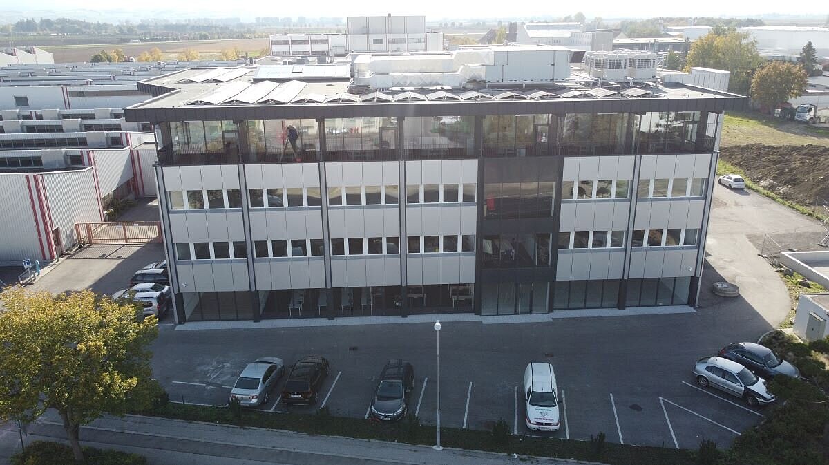 Bürogebäude des aktuellen Gewerbeparks 