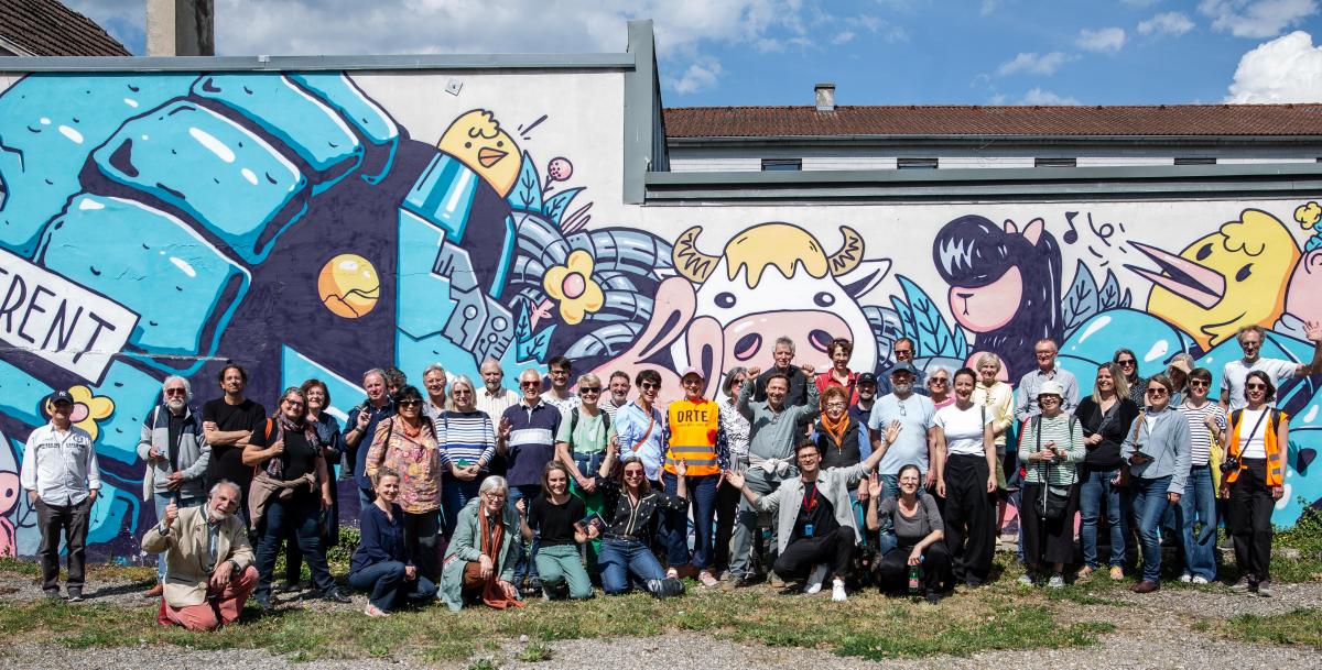 Gruppenfoto der Exkursionsteilnehmer:innen